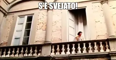 S'È SVEJATO! meme
