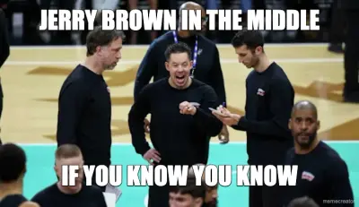 JERRY BROWN IN THE MIDDLE - IF YOU KNOW YOU KNOW meme