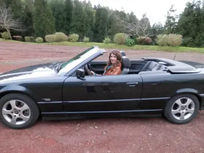 Woman driver meme template