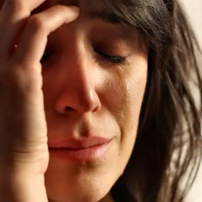 crying woman meme template