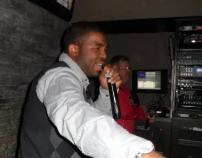 Intense Karaoke guy meme template