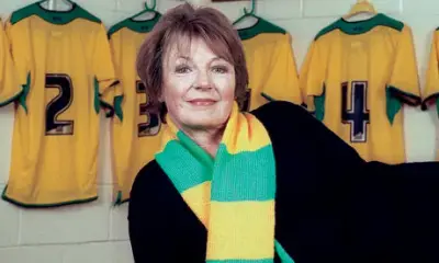Delia Smith meme template