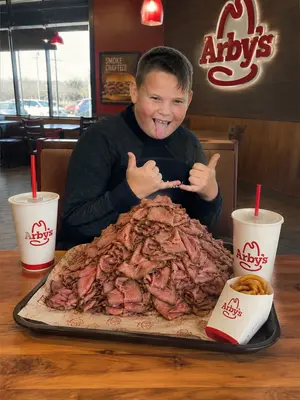 HOPPER ON HIS 10TH MEAT MOUNTAIN meme template