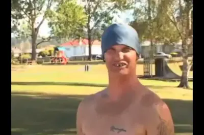 Nek Minnit meme template