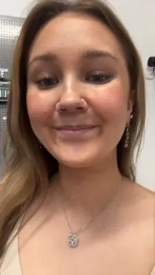 HOW I LOOK AT MY BF WHEN HE GAKES HIS DICK OUT  - meme template