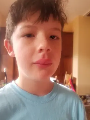 VOTE FOR ME FOR FREE BOTOX FOR CLASS OF 2027 
#WILL4VP meme template