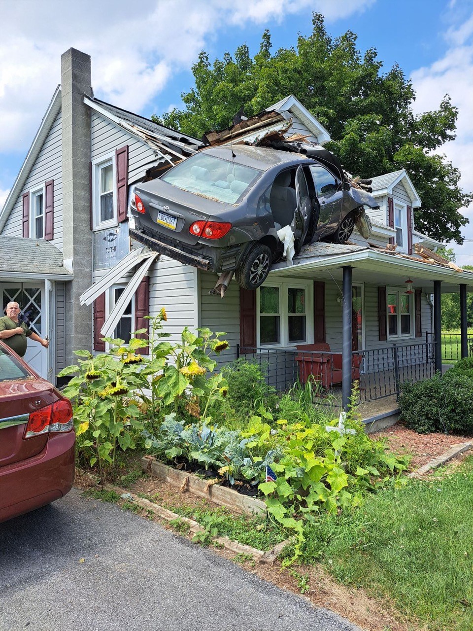 DWY - DRIVING WHILE YAN meme template