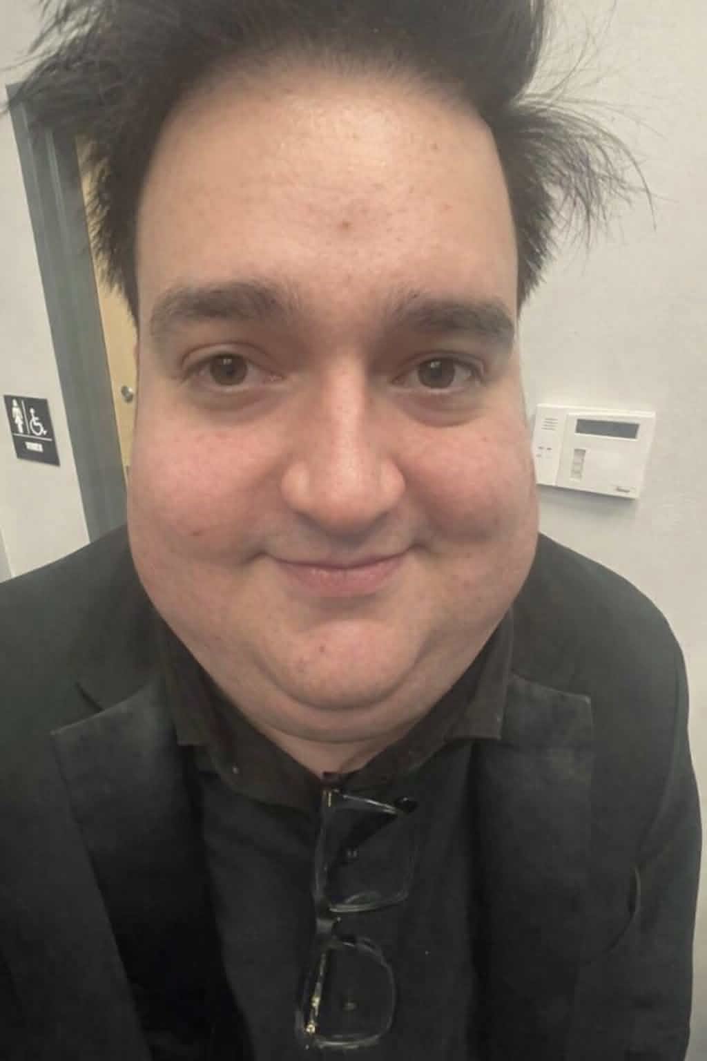 SI-SON😭😭😭😭😭 meme template
