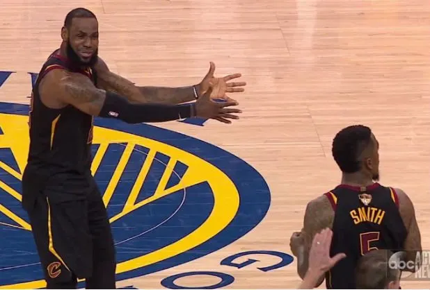 BRO - YOU BURNT THE PIZZA ROLLS meme template