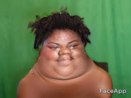 how mfs look at u when u take a huge shit in the bathroom - 👀 meme template