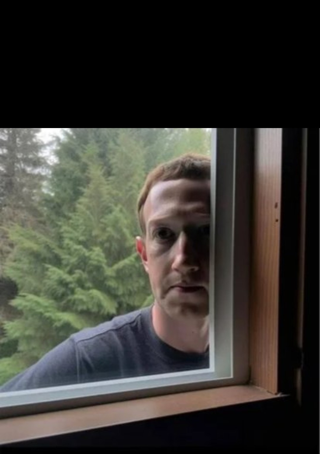 OUR SENSORS INDICATE YOU JUST MADE EYE CONTACT WITH A STRANGER. - DON'T WORRY, I ALREADY SUGGESTED Y meme template