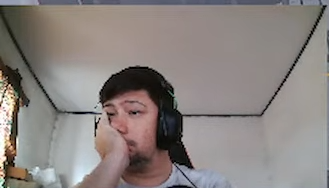 WANNEER DE FLES OP IS meme template