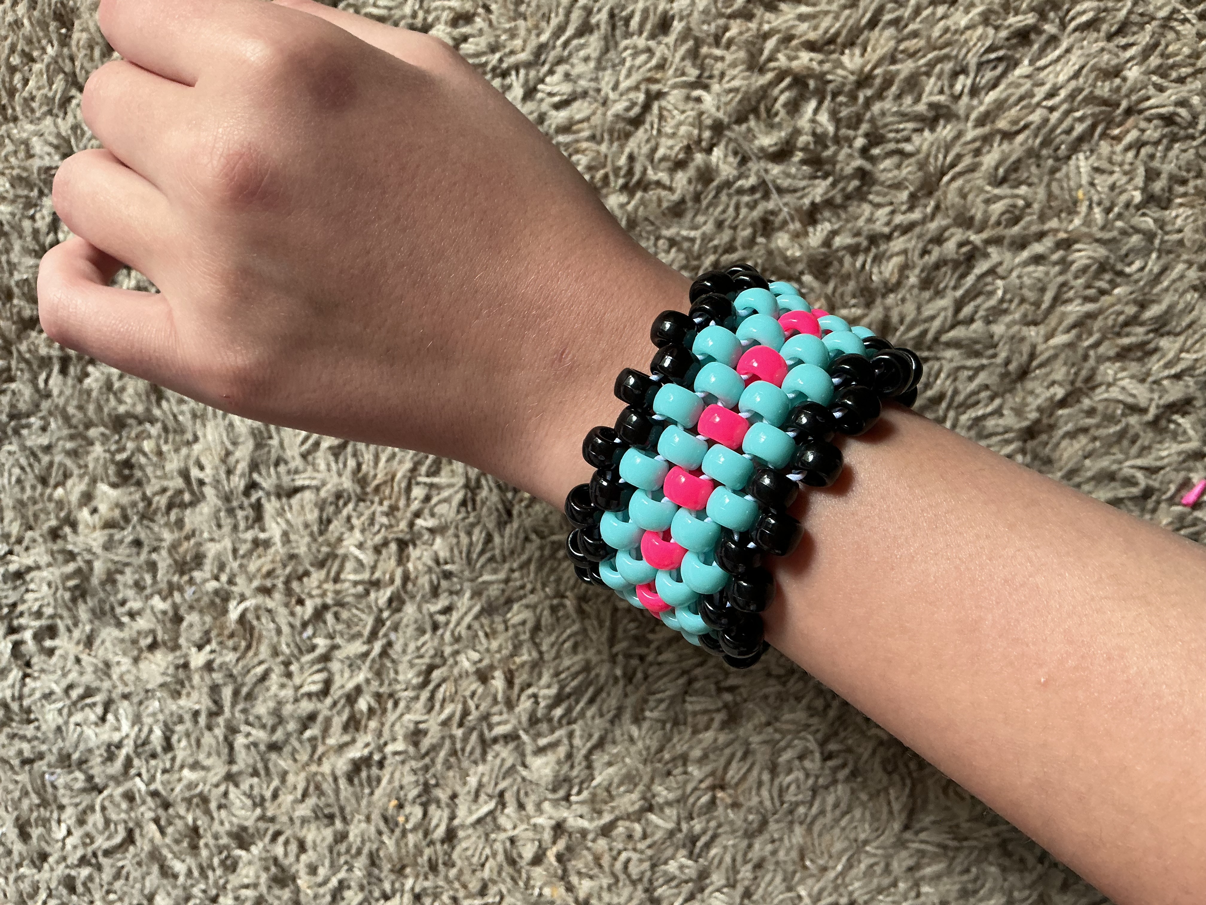 MIKU KANDI  
^^
 - — meme template