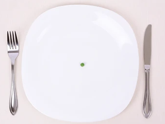 THE FOOD RICH PEOPLE BUY FOR 500$ meme template